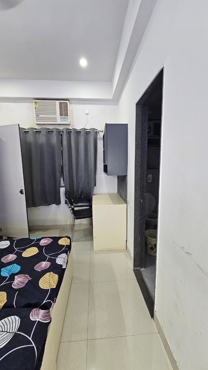 Double Room For Boys - Image 2