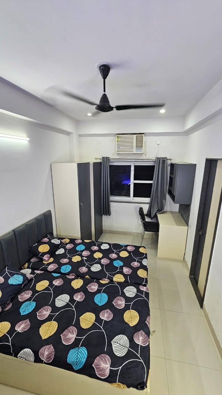 Double Room For Boys - Image 3